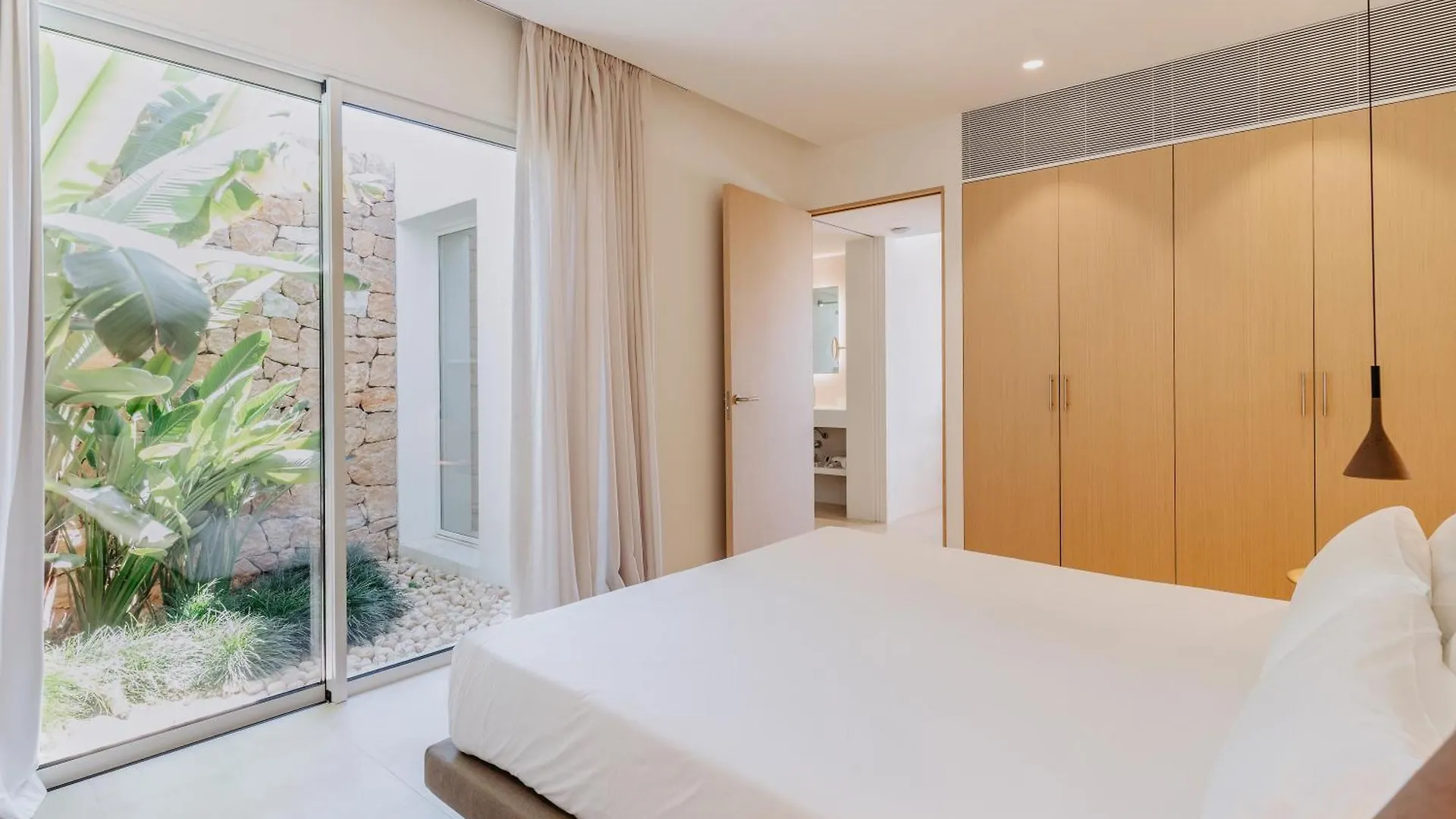 Ca Na Xica - Hotel&Spa Sant Miquel de Balansat 5*,  Spagna